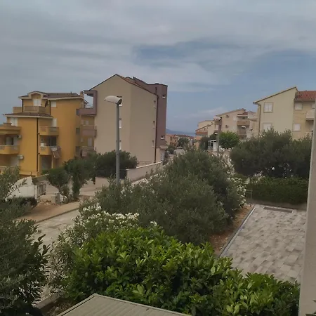 Apartman Sandra Apartment